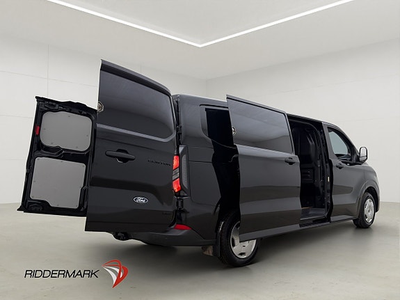 Ford Transit Custom 10 of 30