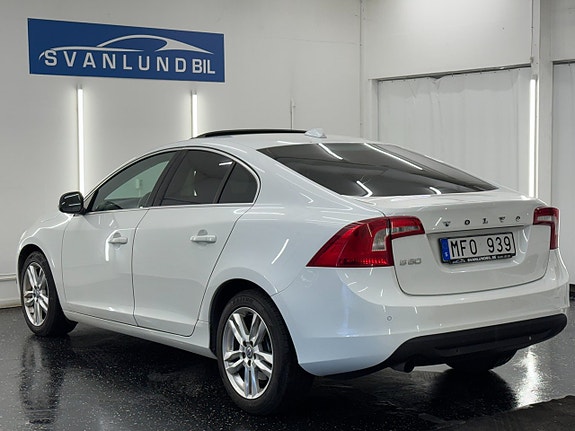 Volvo S60 5 of 5