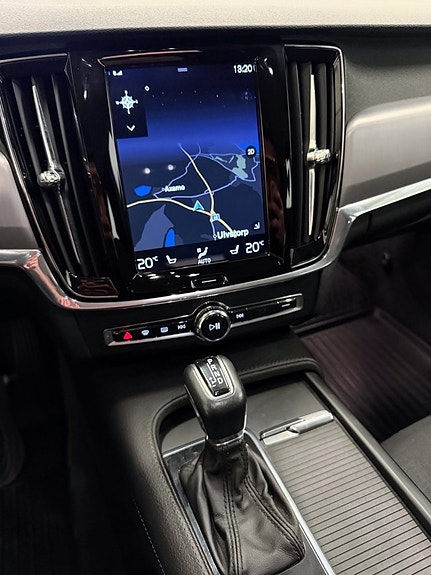 Volvo V90 12 of 15