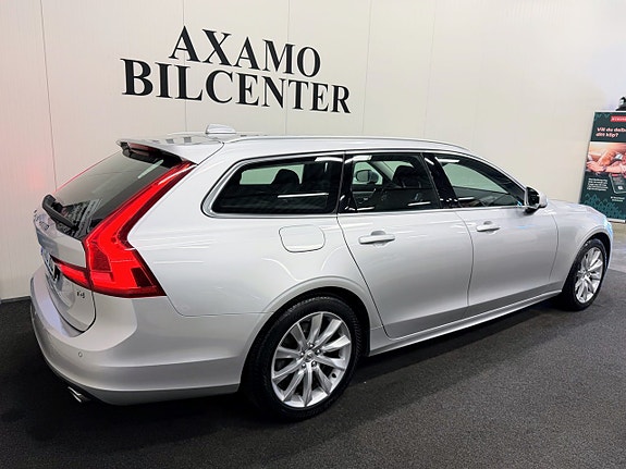 Volvo V90 7 of 15