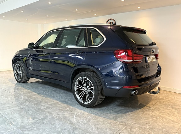 BMW X5 3 of 5