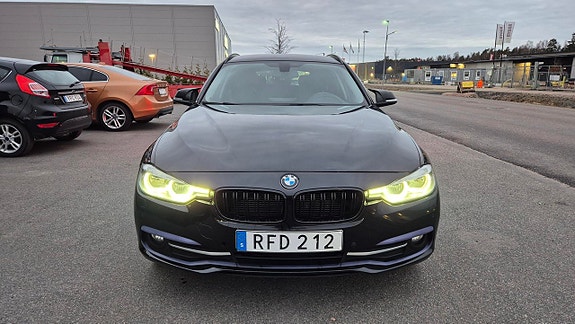 BMW 320d 3 of 5