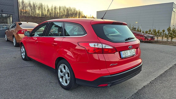 Ford Focus 3 of 5