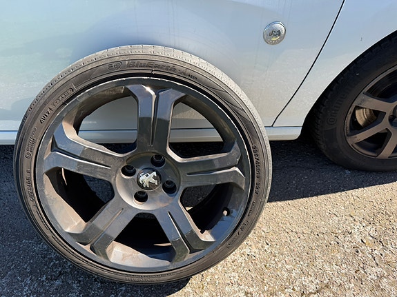 Peugeot 308 3 of 5