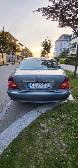 Mercedes-Benz S320 11 of 29