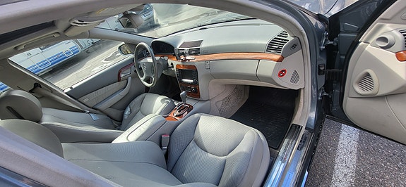 Mercedes-Benz S320 10 of 29