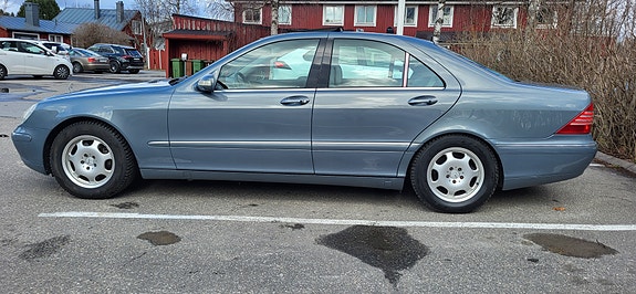 Mercedes-Benz S320 8 of 29