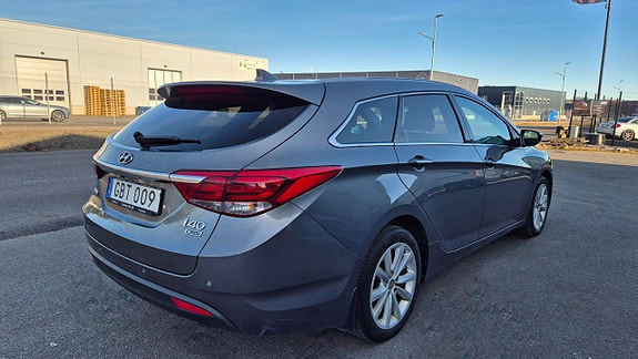 Hyundai i40 3 of 5