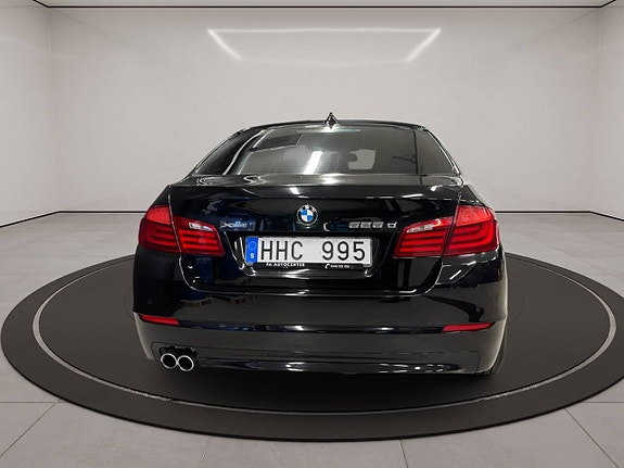 BMW 525 11 of 26