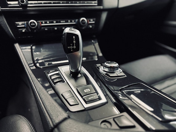 BMW 525 16 of 26