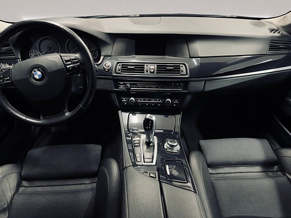 BMW 525 14 of 26