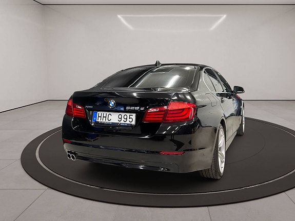 BMW 525 10 of 26