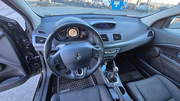 Renault Megane 8 of 13