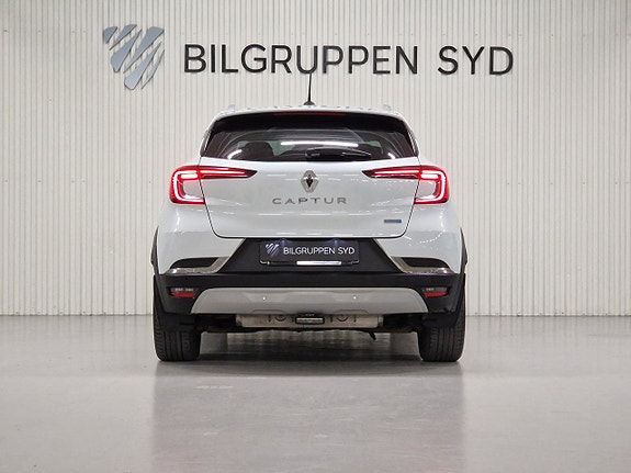 Renault Captur 6 of 21