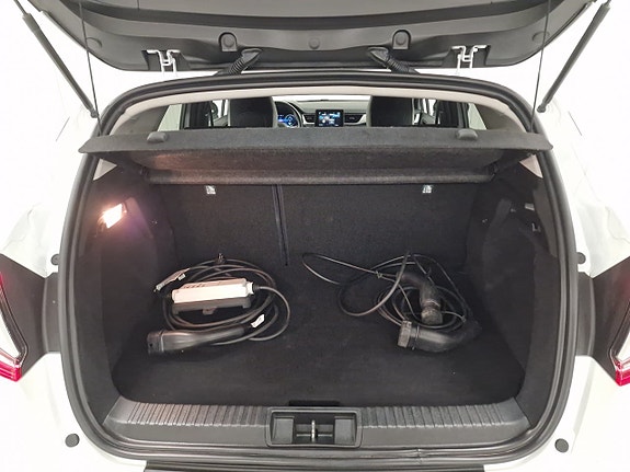 Renault Captur 9 of 21