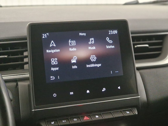 Renault Captur 17 of 21