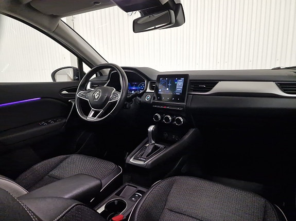 Renault Captur 10 of 21