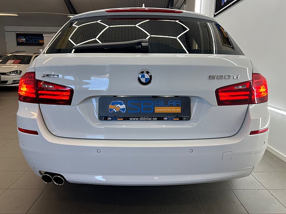 BMW 520 4 of 5