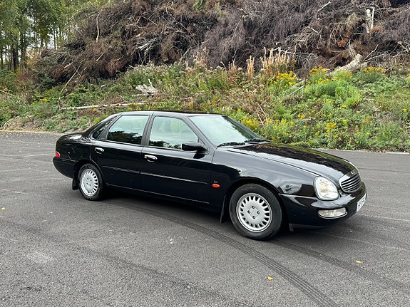 Ford Scorpio 4 of 19