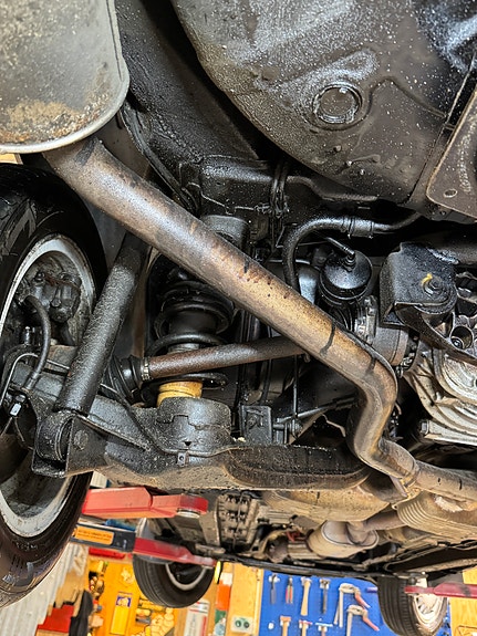 Ford Scorpio 15 of 19