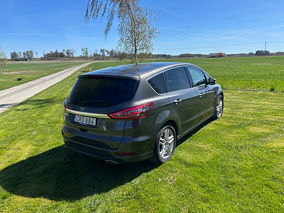 Ford S-MAX 2 of 5