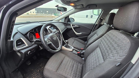 Opel Astra 7 of 8