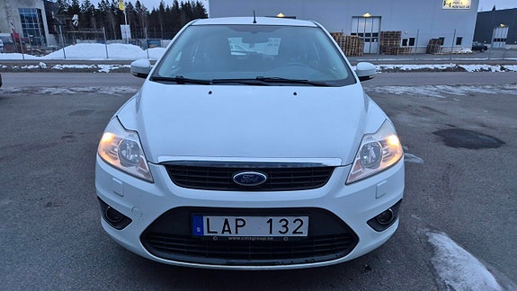 Ford Focus 3 of 5