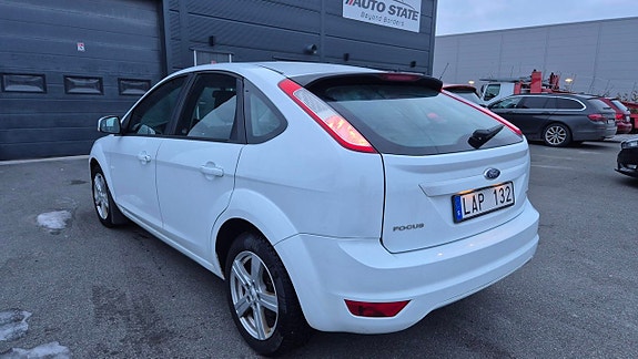 Ford Focus 5 of 5