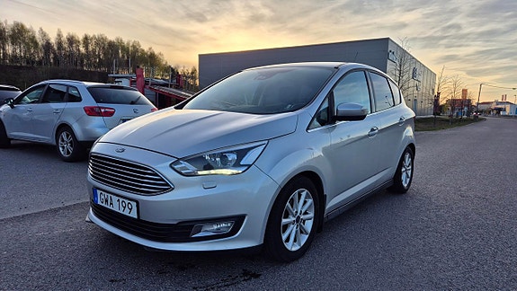 Ford C-Max 2 of 5