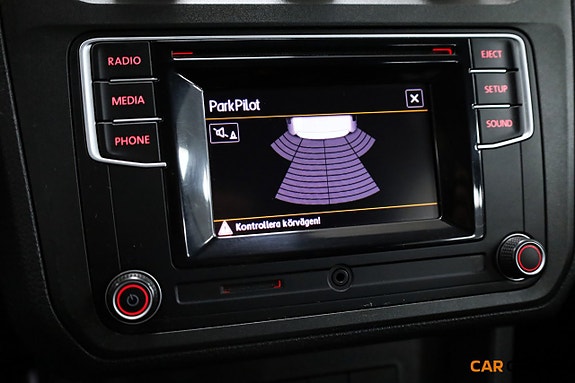 Volkswagen Caddy Maxi 19 of 20