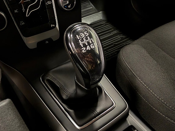 Volvo V40 11 of 19