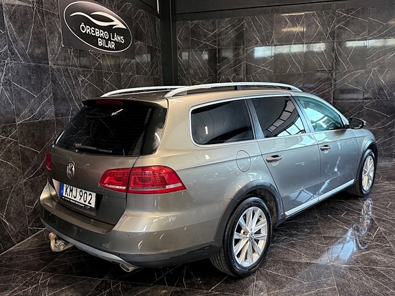 Volkswagen Passat Alltrack 6 of 21