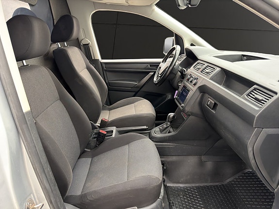 Volkswagen Caddy 18 of 30