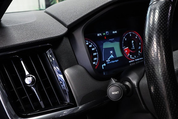 Volvo V90 25 of 30