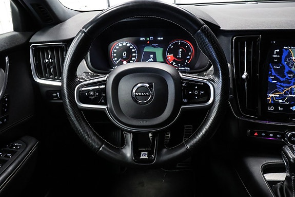 Volvo V90 30 of 30
