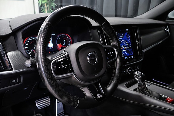 Volvo V90 17 of 30
