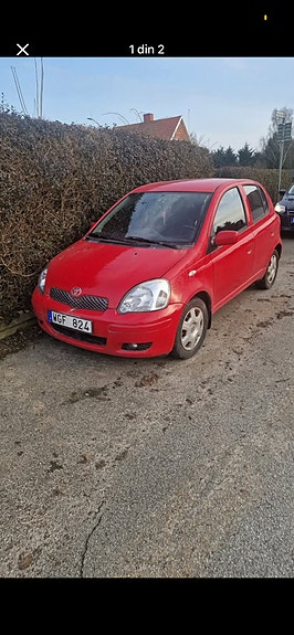 Toyota Yaris 2 of 2