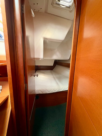 Dufour 405 Grand Large 24 of 26