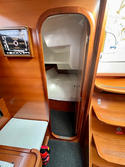 Dufour 405 Grand Large 22 of 26