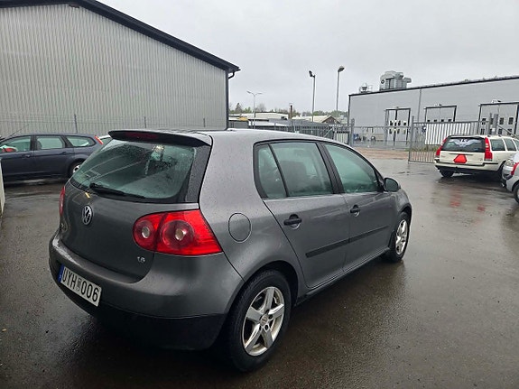 Volkswagen Golf-Serie 12 of 13