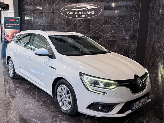 Renault Megane IV 3 of 5