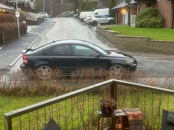 Volvo S40 3 of 4