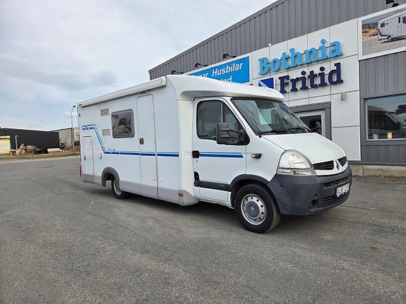 Knaus 650 Sky Ti Garage