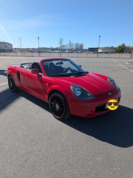 Toyota MR2 3 of 5