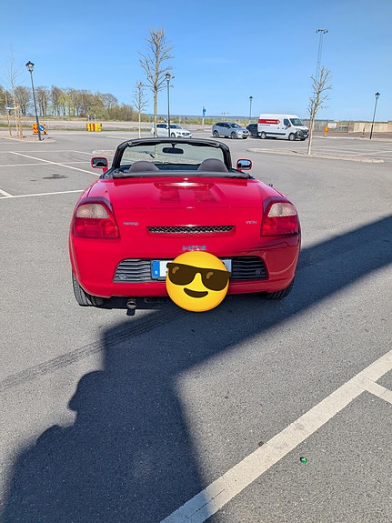 Toyota MR2 4 of 5
