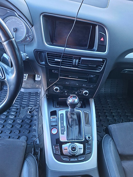 Audi SQ5 7 of 11