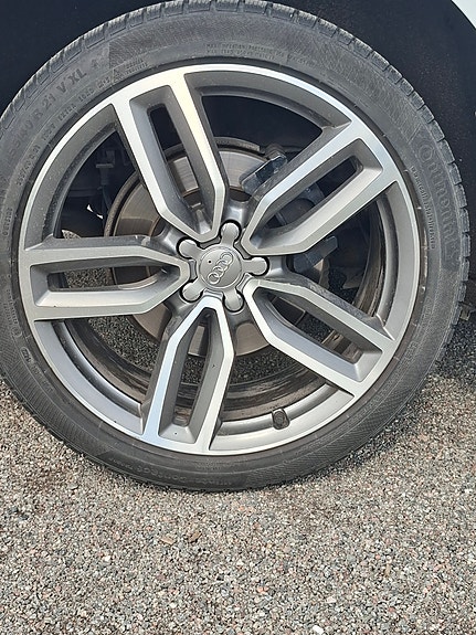 Audi SQ5 6 of 11