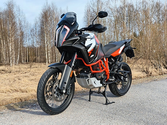 KTM 1290 Super Adventure R 2 of 6