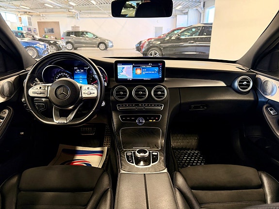 Mercedes-Benz C300 de 15 of 19