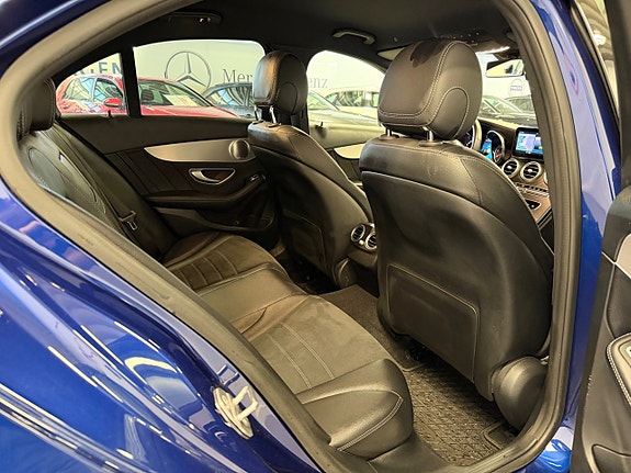 Mercedes-Benz C300 de 13 of 19